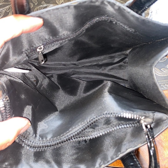 Super Cute Black Boxy Handbag Rainbow Colors on Both Sides Non Leather M… - Picture 8 of 9